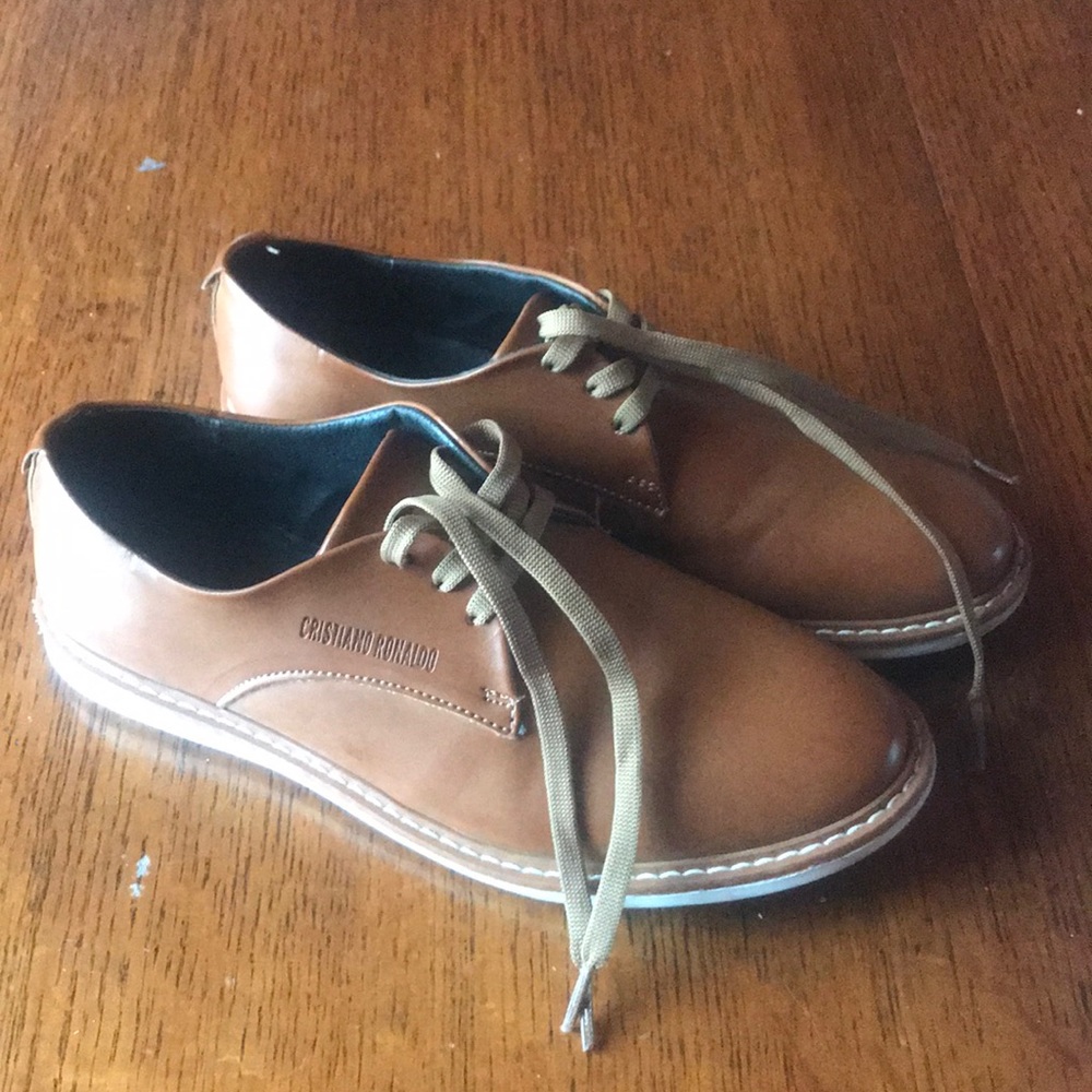 Christianity Ronaldo CR7 dress shoes